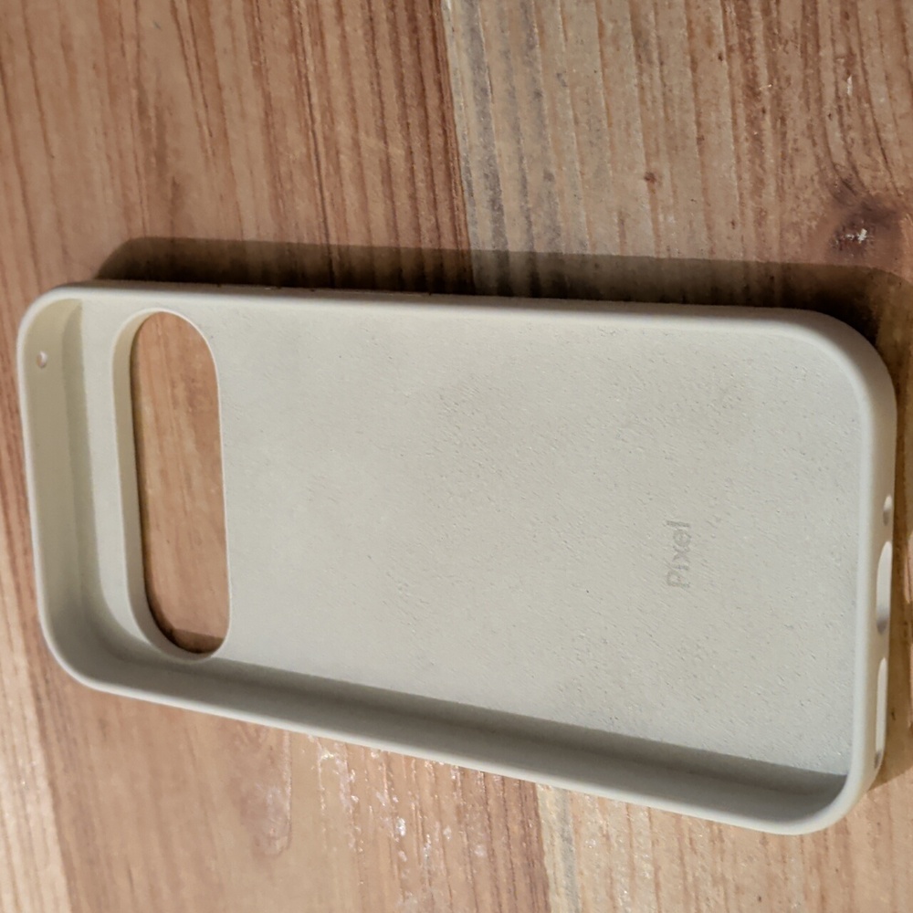 Google Pixel 9/9 Pro Case - Picture 2 of 2